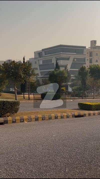 گلبرگ گرینز ۔ بلاک سی گلبرگ گرینز,گلبرگ,اسلام آباد میں 12 مرلہ علاوہ 10.0 کروڑ میں برائے فروخت۔ گلبرگ گرینز ۔ بلاک سی گلبرگ گرینز,گلبرگ,اسلام آباد میں 12 مرلہ علاوہ 10.0 کروڑ میں برائے فروخت۔