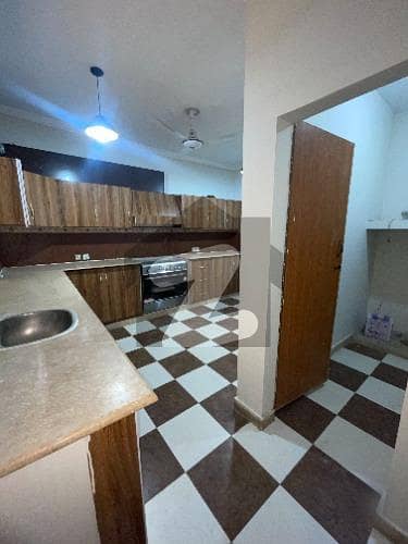 بحریہ ٹاؤن فیز 3 بحریہ ٹاؤن راولپنڈی,راولپنڈی میں 4 کمروں کا 1 کنال مکان 5.99 کروڑ میں برائے فروخت۔ بحریہ ٹاؤن فیز 3 بحریہ ٹاؤن راولپنڈی,راولپنڈی میں 4 کمروں کا 1 کنال مکان 5.99 کروڑ میں برائے فروخت۔