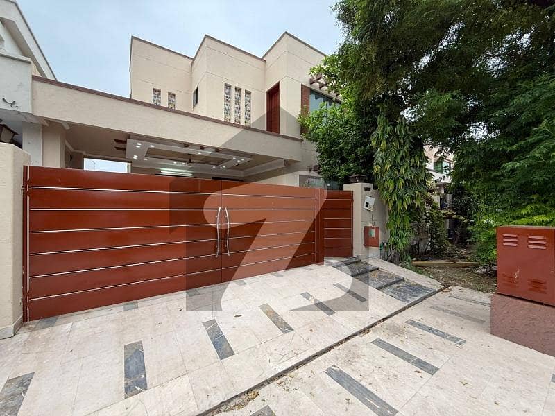 DHA 10 Marla Mudran House For Rent DHA 10 Marla Mudran House For Rent