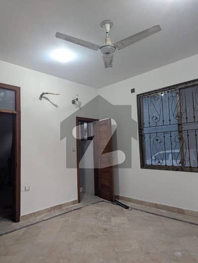 سوان گارڈن اسلام آباد میں 4 کمروں کا 6 مرلہ مکان 1.15 لاکھ میں کرایہ پر دستیاب ہے۔ سوان گارڈن اسلام آباد میں 4 کمروں کا 6 مرلہ مکان 1.15 لاکھ میں کرایہ پر دستیاب ہے۔