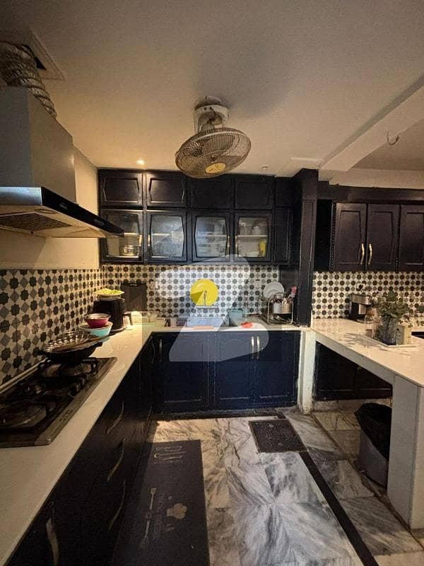 Beautiful Full House Available For Rent G-11 (Un Furnished)