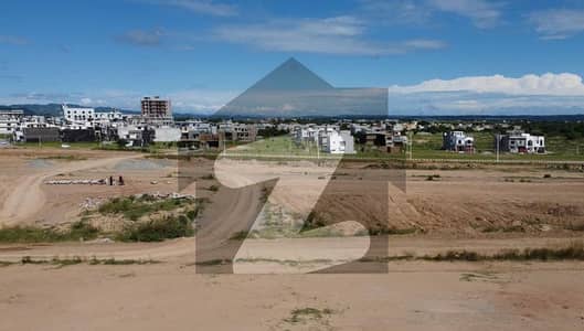 Beautiful Heighted 5 Marla Cutting Area Plot | Block C Gulberg Residencia