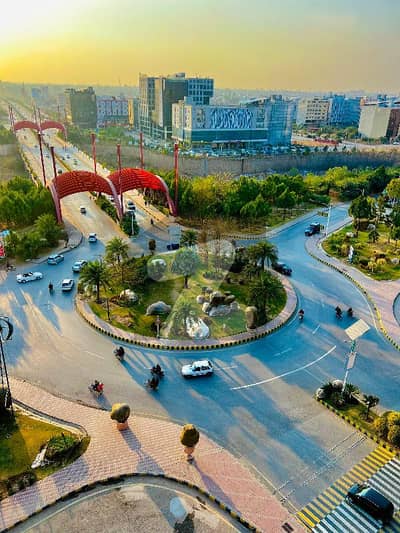 Your Dream Plot in Gulberg Residencias Most Prime T BlockIdeal for Investment & Construction! Your Dream Plot in Gulberg Residencias Most Prime T BlockIdeal for Investment & Construction!