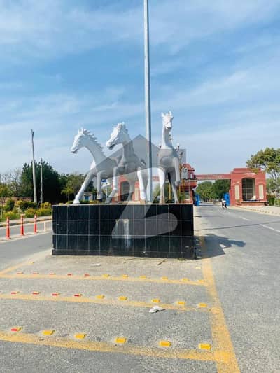 2 KANAL PLOT FOR SALE ON URGENT BASIS 2 KANAL PLOT FOR SALE ON URGENT BASIS