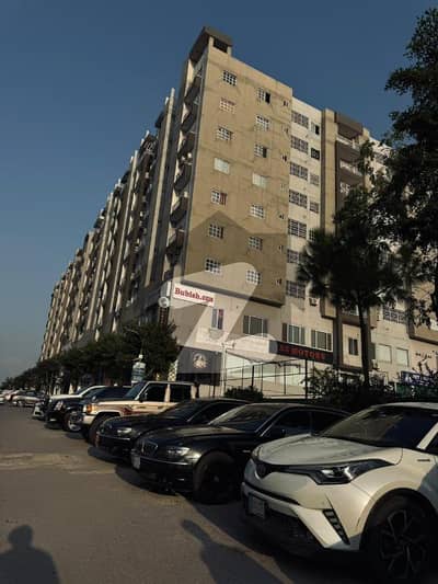 01 BEDROOM APARTMENT AVAILABLE FOR SALE AT DIAMOND MALL & RESIDENCY GULBERG GREEN ISLAMABAD 01 BEDROOM APARTMENT AVAILABLE FOR SALE AT DIAMOND MALL & RESIDENCY GULBERG GREEN ISLAMABAD