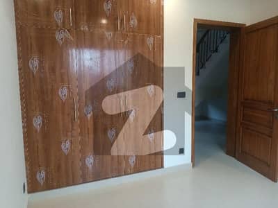 D12 Prime Location House for Sale 4 Bed, Car Parking, Urgent Final Price!