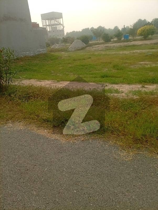 ONE KANAL PLOT KHAYABAN AMIN FOR SALE ONE KANAL PLOT KHAYABAN AMIN FOR SALE