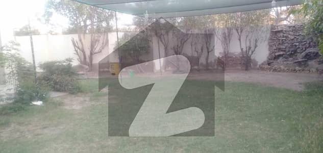 ARMY HOUSING SOCIETY ZAMZAMA LAVISH BUNGALOW FOR RENT