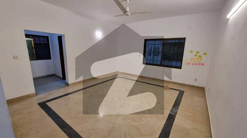 500 Sq. Yds West Open House Available