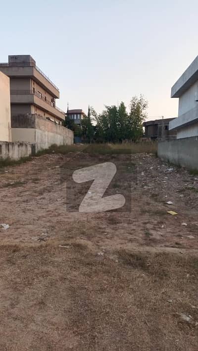 One Kanal 50*90 Heighted Location Residential Plot for Sale in 09 Police Foundation One Kanal 50*90 Heighted Location Residential Plot for Sale in 09 Police Foundation