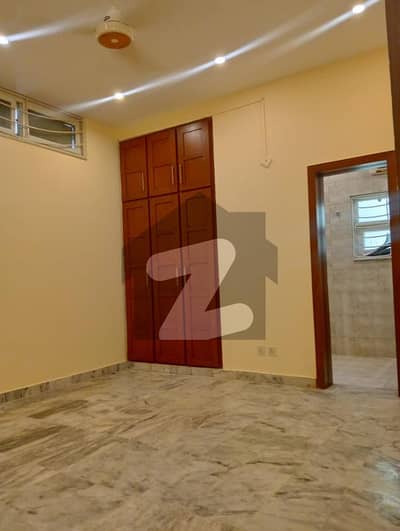 Luxury 24marla Upper Portion For Rent D12 Islamabad .
