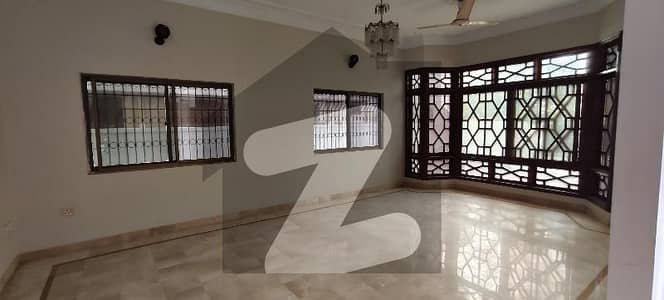 ڈی او ایچ ایس فیز 1 ملیر کنٹونمنٹ,کینٹ,کراچی میں 5 کمروں کا 1 کنال مکان 14.0 کروڑ میں برائے فروخت۔