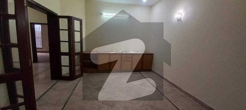DHA phase 1 10marla House for Rent