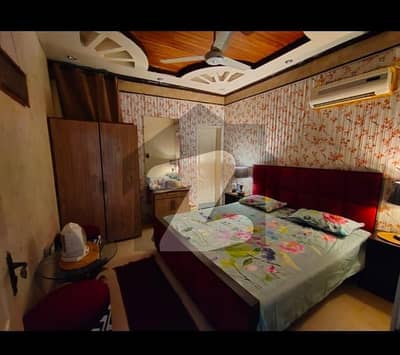 sharing room for rent lawrance road near mall road regal chok only for girls