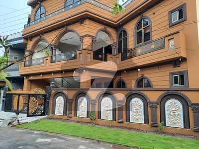 Prime Location 8 Marla House Is Available In Affordable Price In Park View City - Jade Block