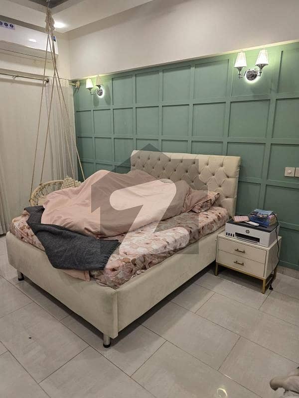 کلفٹن ۔ بلاک 9 کلفٹن,کراچی میں 3 کمروں کا 16 مرلہ فلیٹ 7.0 کروڑ میں برائے فروخت۔ کلفٹن ۔ بلاک 9 کلفٹن,کراچی میں 3 کمروں کا 16 مرلہ فلیٹ 7.0 کروڑ میں برائے فروخت۔