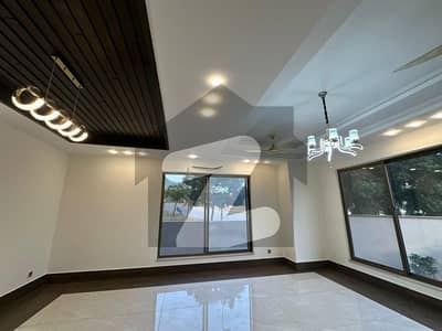 Precinct-1 corner 272 Square Yards VILLA For Sale NEAR All Amenities PARK, GALLERY ,MASJID Bahria Town Karachi Precinct-1 corner 272 Square Yards VILLA For Sale NEAR All Amenities PARK, GALLERY ,MASJID Bahria Town Karachi