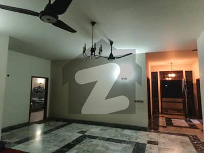 CANTT,2 KANAL HOUSE FOR SALECANTT GULBERG GARDEN MODEL MUSLIM IQBAL JOJAR TOWN SHADMAN GOR UPPER MALL LAHORE