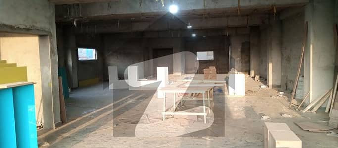 جوہر ٹاؤن فیز 1 - بلاک جی1 جوہر ٹاؤن فیز 1,جوہر ٹاؤن,لاہور میں 1 کمرے کا 13 مرلہ عمارت 4.0 لاکھ میں کرایہ پر دستیاب ہے۔