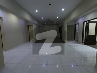 باتھ آئی لینڈ کراچی میں 4 کمروں کا 11 مرلہ فلیٹ 5.75 کروڑ میں برائے فروخت۔