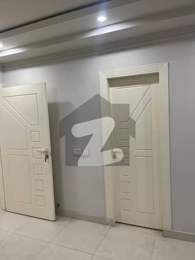 DOUBLE BED NON-FURNISHED APARTMRNT/FLATS AVILABLE FOR RENT