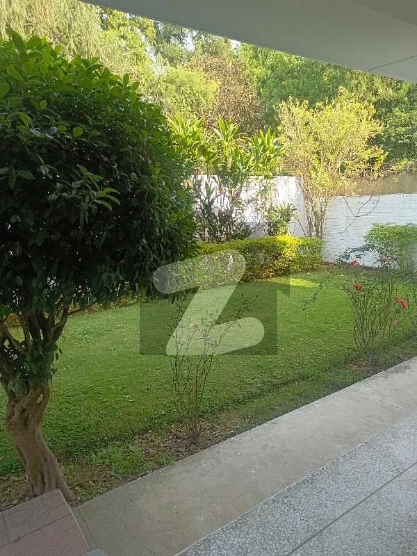 f6 double unit house