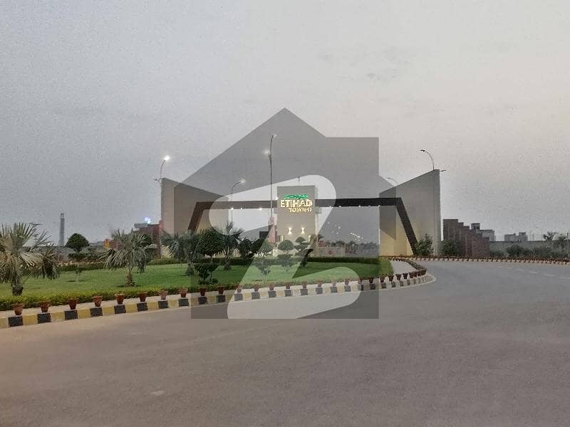 Etihad Town Residential Plot Sized 10 Marla Etihad Town Residential Plot Sized 10 Marla
