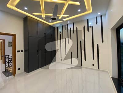 4 Beds 10 Marla Double Storey Brand New House for Sale Formanites Housing Scheme Lahore. 4 Beds 10 Marla Double Storey Brand New House for Sale Formanites Housing Scheme Lahore.