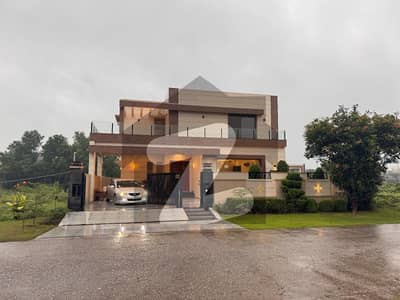 One kanal brand new lower portion available for rent in Dha One kanal brand new lower portion available for rent in Dha