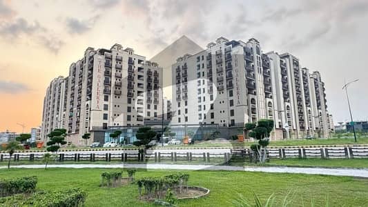 بحریہ انکلیو - سیکٹر سی 1 بحریہ انکلیو,بحریہ ٹاؤن,اسلام آباد میں 8 مرلہ کمرشل پلاٹ 4.5 کروڑ میں برائے فروخت۔