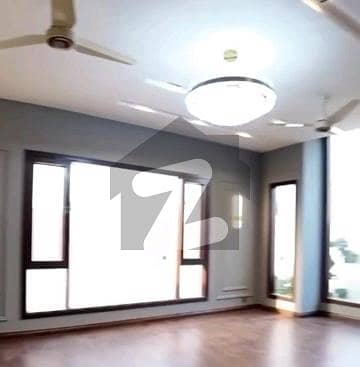 ڈی ایچ اے فیز 4 ڈی ایچ اے ڈیفینس,کراچی میں 5 کمروں کا 12 مرلہ مکان 14.25 کروڑ میں برائے فروخت۔ ڈی ایچ اے فیز 4 ڈی ایچ اے ڈیفینس,کراچی میں 5 کمروں کا 12 مرلہ مکان 14.25 کروڑ میں برائے فروخت۔