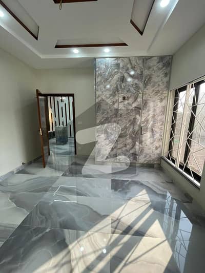 پارک ویو سٹی لاہور میں 2 کمروں کا 5 مرلہ زیریں پورشن 35.0 ہزار میں کرایہ پر دستیاب ہے۔ پارک ویو سٹی لاہور میں 2 کمروں کا 5 مرلہ زیریں پورشن 35.0 ہزار میں کرایہ پر دستیاب ہے۔