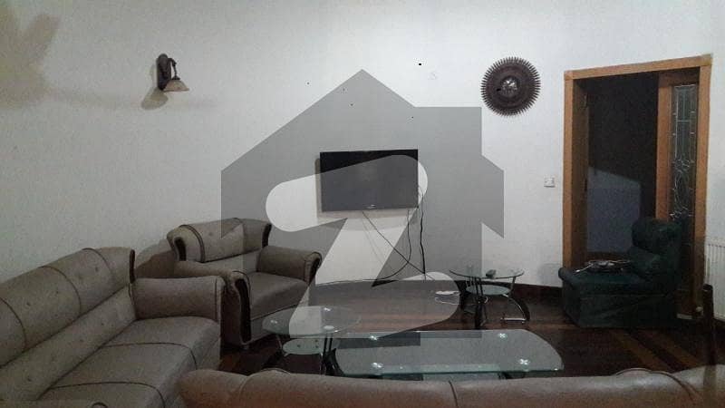 LOWER PORTION FOR RENT IN F-8