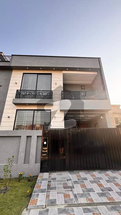 پارک ویو سٹی لاہور میں 4 کمروں کا 5 مرلہ مکان 1.6 کروڑ میں برائے فروخت۔