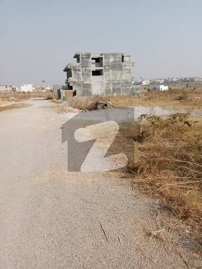 G14/3 14 Marla (40x80) Corner Plot For Sale