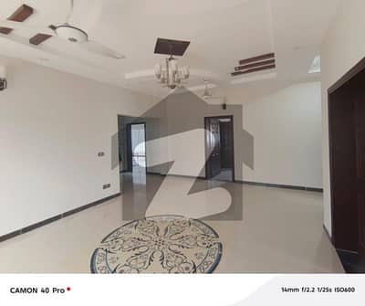 ڈی ایچ اے ڈیفینس فیز 2 ڈی ایچ اے ڈیفینس,اسلام آباد میں 5 کمروں کا 1 کنال مکان 2.65 لاکھ میں کرایہ پر دستیاب ہے۔ ڈی ایچ اے ڈیفینس فیز 2 ڈی ایچ اے ڈیفینس,اسلام آباد میں 5 کمروں کا 1 کنال مکان 2.65 لاکھ میں کرایہ پر دستیاب ہے۔