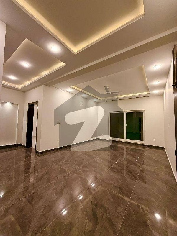 ای ۔ 11 اسلام آباد میں 7 کمروں کا 1 کنال مکان 4.5 لاکھ میں کرایہ پر دستیاب ہے۔