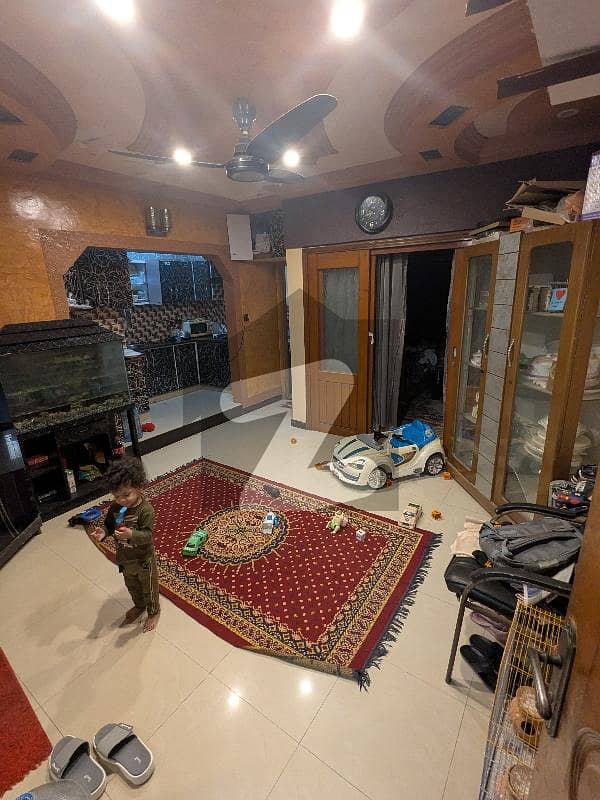 FlAT FOR SALE IN BADAR COMMERICIAL