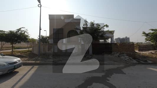 ڈی ایچ اے فیز 3 ۔ بلاک بی ڈی ایچ اے ڈیفینس فیز 3,ڈی ایچ اے ڈیفینس,اسلام آباد میں 6 کمروں کا 2 کنال مکان 14.0 کروڑ میں برائے فروخت۔ ڈی ایچ اے فیز 3 ۔ بلاک بی ڈی ایچ اے ڈیفینس فیز 3,ڈی ایچ اے ڈیفینس,اسلام آباد میں 6 کمروں کا 2 کنال مکان 14.0 کروڑ میں برائے فروخت۔