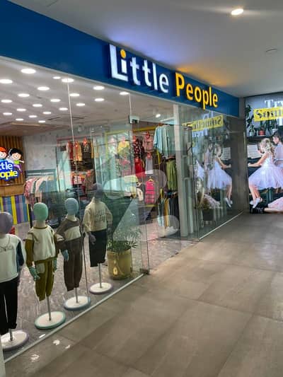 Commercial Plaza for Sale Already Leased On the Prime Location of Shahrah e Faisal, (7Lac) Rent Coming From Day 1