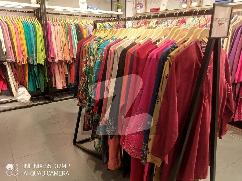 RENTAL INCOME SHOP FOR SALE RENTAL INCOME SHOP FOR SALE