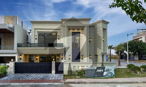 16 Marla Corner House Overseas 5 Height Location