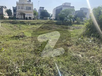 Dha Phase 9 Prism Q Kanal