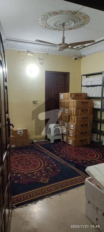 گلشنِ اقبال - بلاک 13 ڈی - 1 گلشنِ اقبال,گلشنِ اقبال ٹاؤن,کراچی میں 6 مرلہ دفتر 70.0 ہزار میں کرایہ پر دستیاب ہے۔ گلشنِ اقبال - بلاک 13 ڈی - 1 گلشنِ اقبال,گلشنِ اقبال ٹاؤن,کراچی میں 6 مرلہ دفتر 70.0 ہزار میں کرایہ پر دستیاب ہے۔