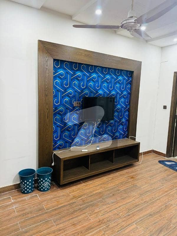 ایف ۔ 11 اسلام آباد میں 1 کمرے کا 6 مرلہ فلیٹ 85.0 ہزار میں کرایہ پر دستیاب ہے۔