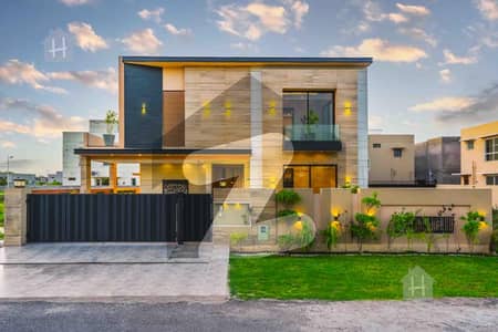 لیک سٹی میڈوز فیز 1 لیک سٹی میڈوز,لاہور میں 5 کمروں کا 1 کنال مکان 5.65 کروڑ میں برائے فروخت۔