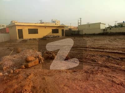 راوت انڈسٹریل اسٹیٹ راولپنڈی میں 4 کنال صنعتی زمین 7.0 کروڑ میں برائے فروخت۔