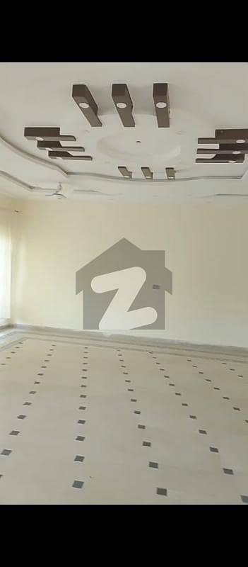 لاہور پریس کلب ہاؤسنگ سکیم لاہور میں 2 کمروں کا 10 مرلہ بالائی پورشن 55.0 ہزار میں کرایہ پر دستیاب ہے۔