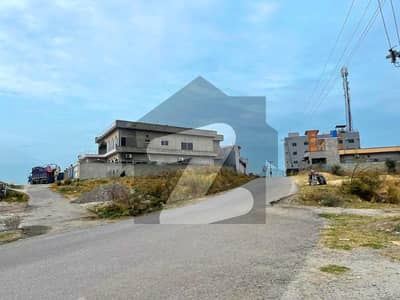 راولپنڈی ہاؤسنگ سوساءٹی سی ۔ 18,اسلام آباد میں 1 کنال رہائشی پلاٹ 65.0 لاکھ میں برائے فروخت۔