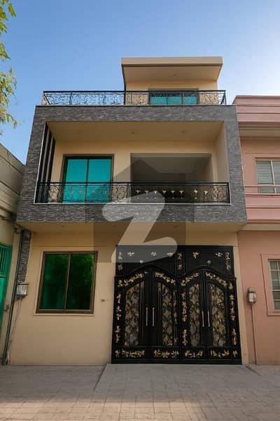 فضل ٹاؤن راولپنڈی میں 6 کمروں کا 4 مرلہ مکان 1.65 کروڑ میں برائے فروخت۔ فضل ٹاؤن راولپنڈی میں 6 کمروں کا 4 مرلہ مکان 1.65 کروڑ میں برائے فروخت۔